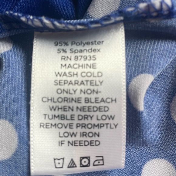 Bundle of 6 Tops: (Size 1X) Susan Graver, Denim & Company & Quaker Factory - Picture 3 of 14